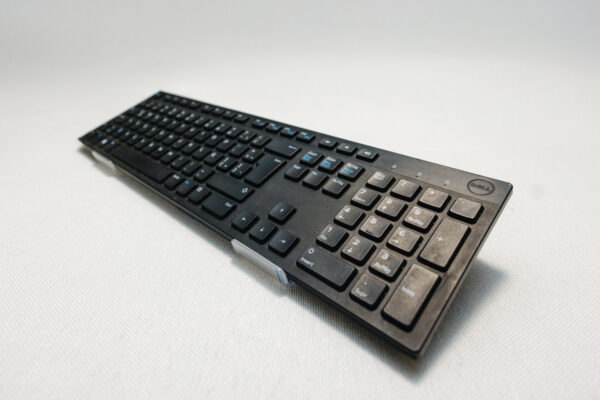 Elevador acrilico ergonomico para teclado - Imagen 2